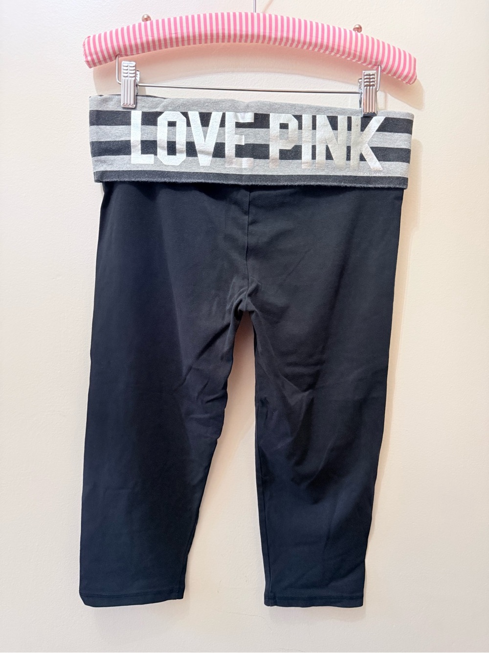 Y2K Victoria’s Secret Pink Fold Over Crop Capri Yoga Pant Black Gray M Bratz